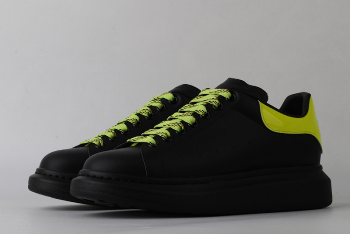 ALEX MCQU SNEAKER