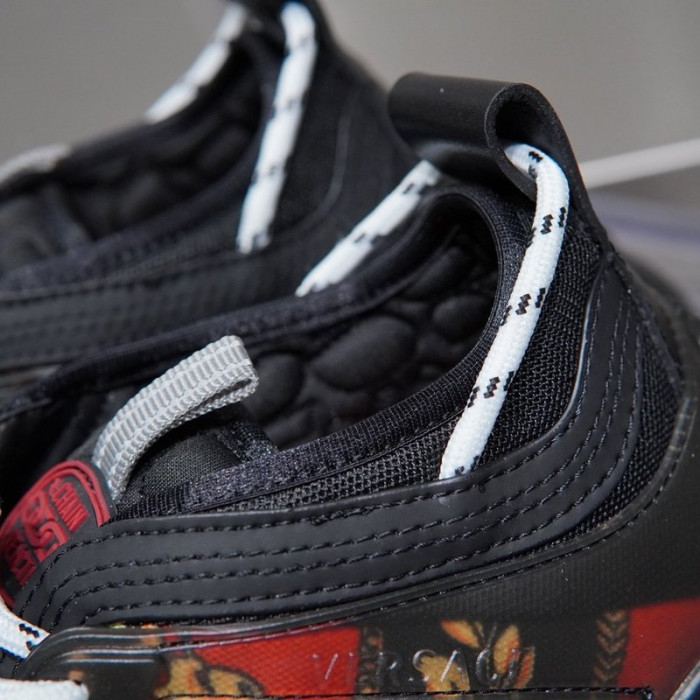 VSE Sneaker