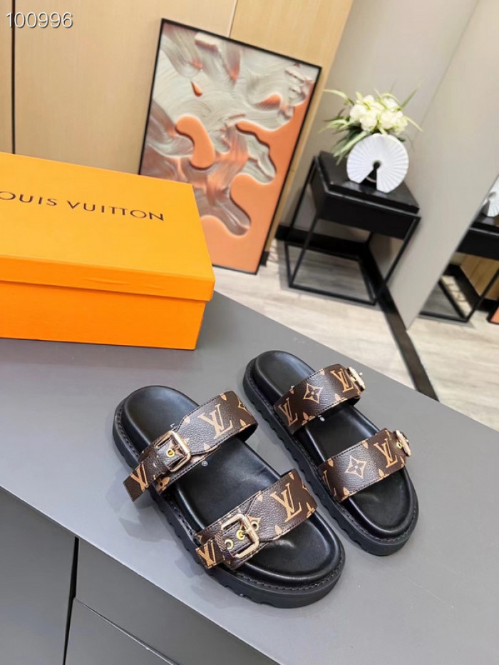 L0VT SANDAL