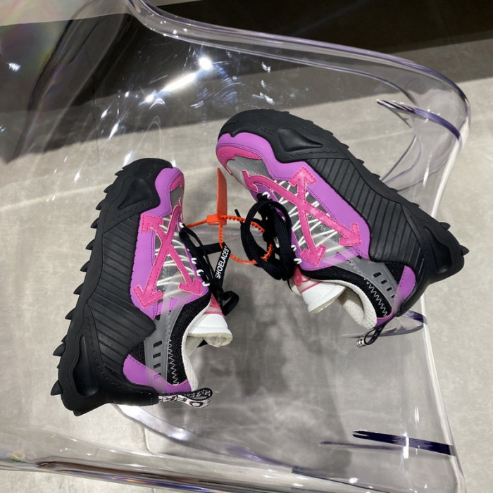 OFW SNEAKER