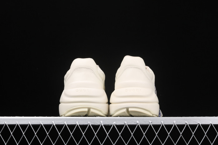 GUI SNEAKER
