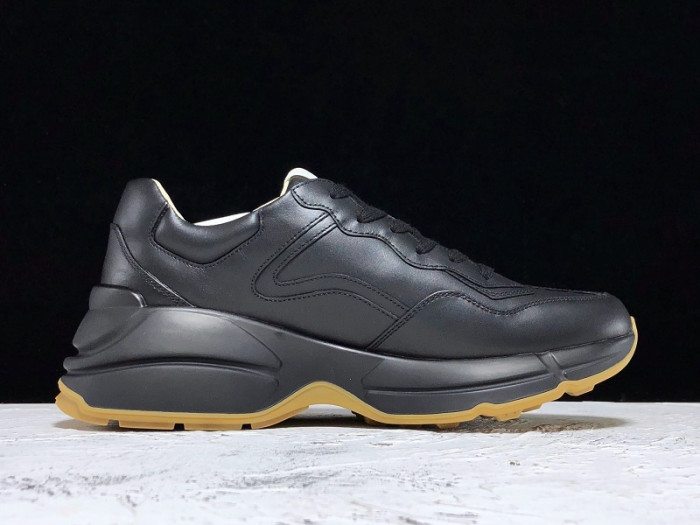 GUI SNEAKER