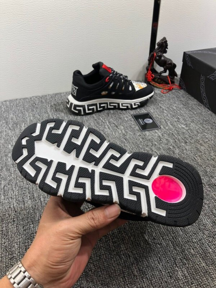 VSE Sneaker
