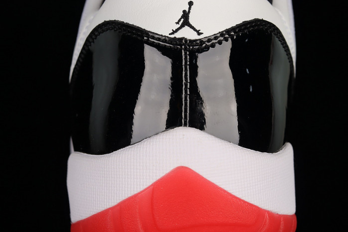 AIR JORDAN 11 LOW CONCORD BRED AV2187-160