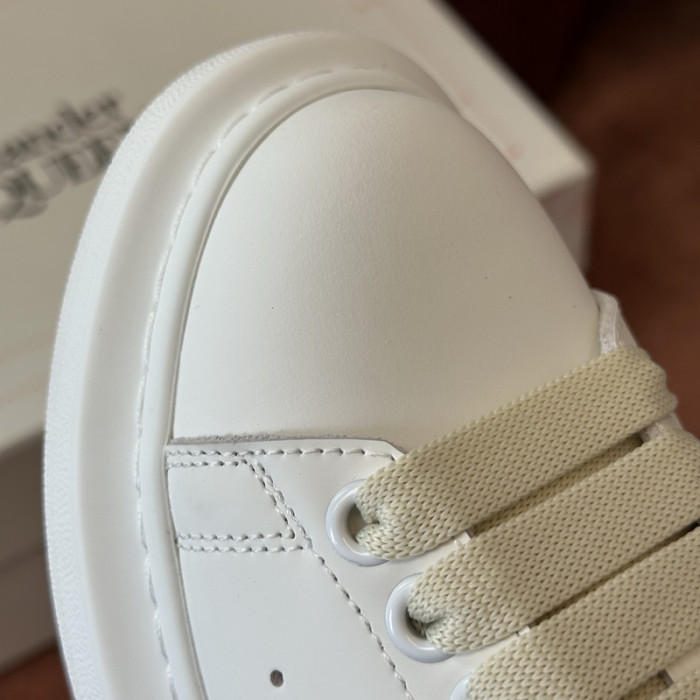 ALEX MCQU SNEAKER