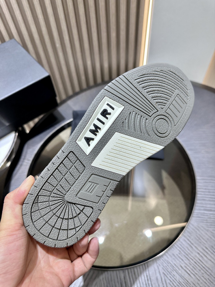 AM1R1 SNEAKER