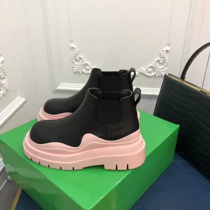 BV boots 008