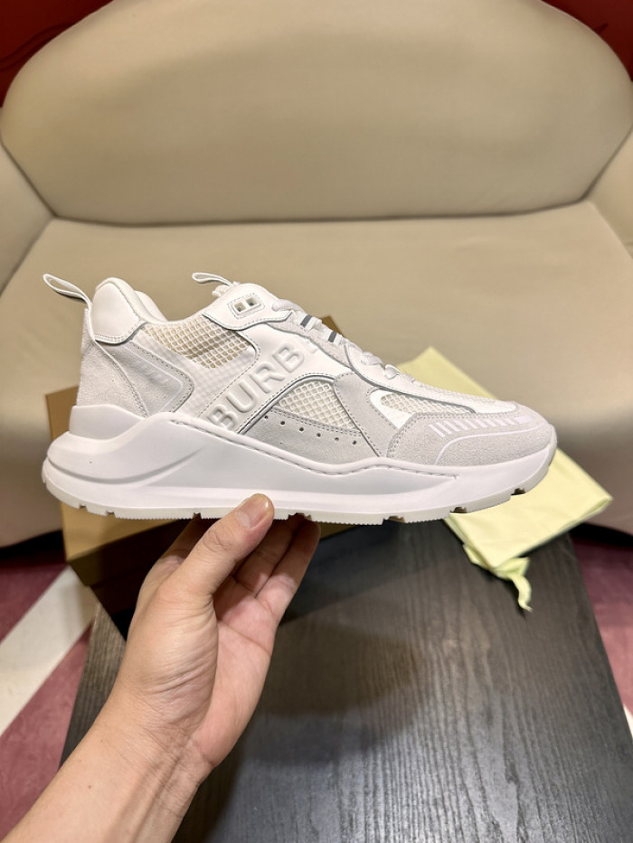 BUB sneaker
