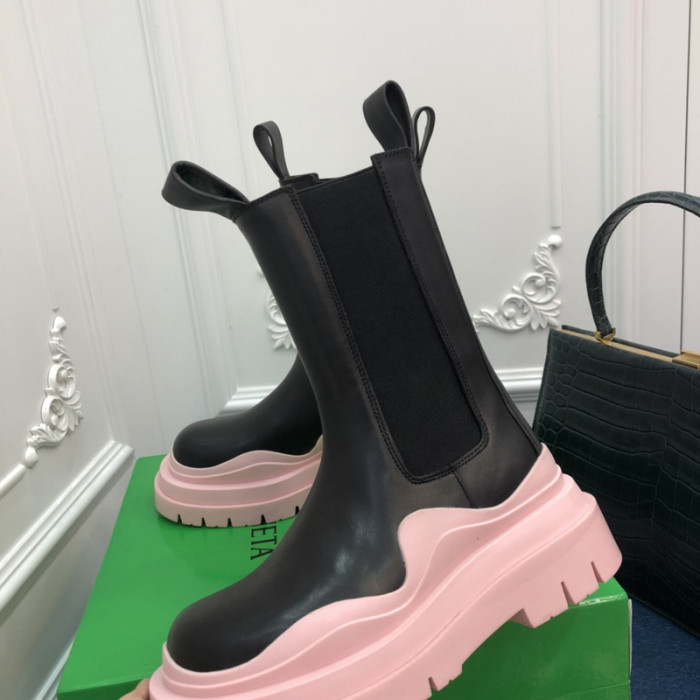 BV boots 022