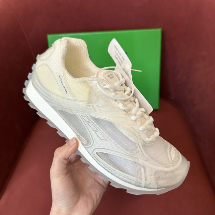 BV sneaker