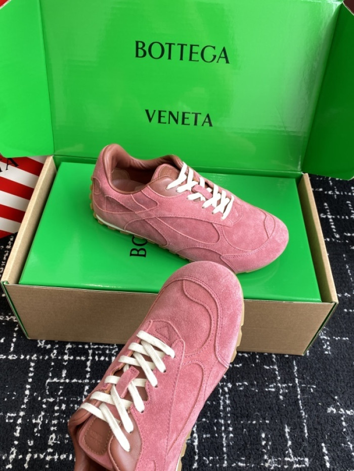 BV sneaker