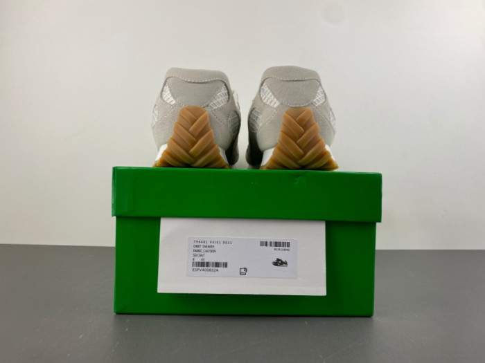 BV sneaker