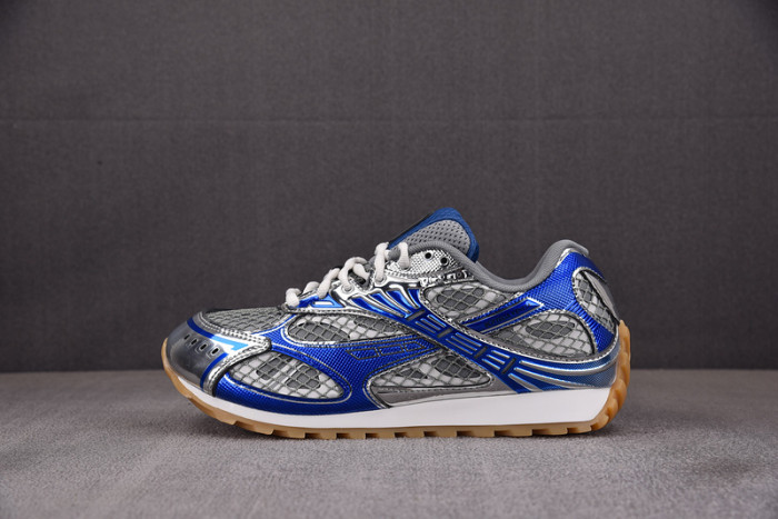 BV sneaker