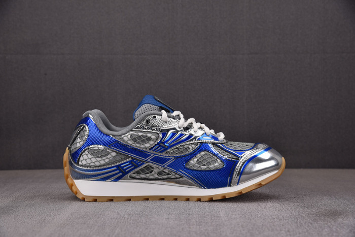 BV sneaker