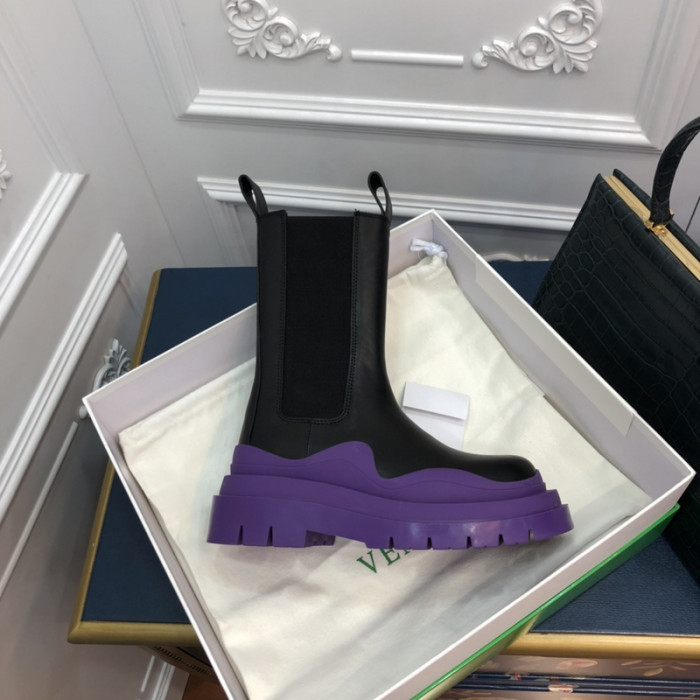 BV boots 037