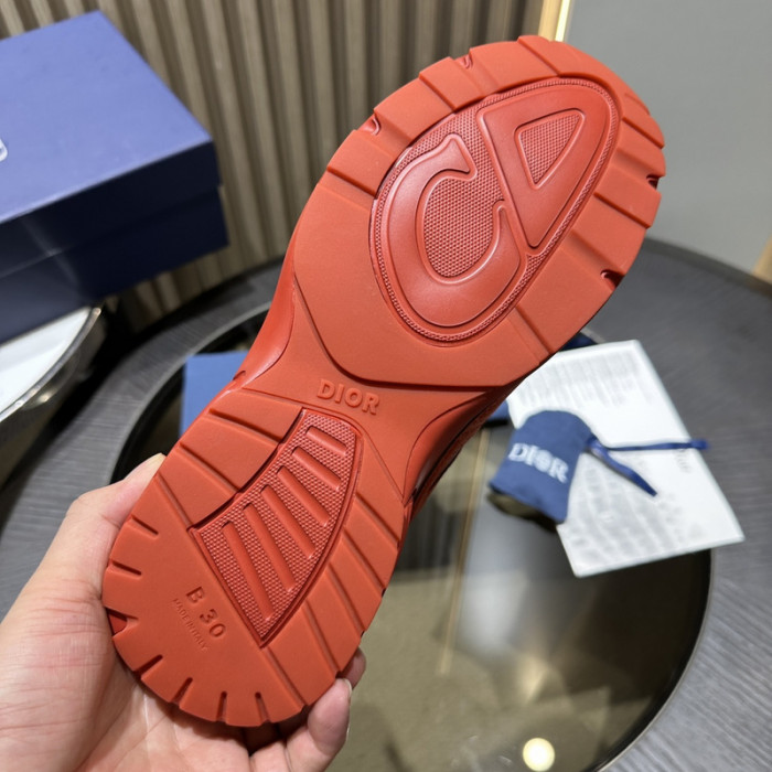 D10R SNEAKER