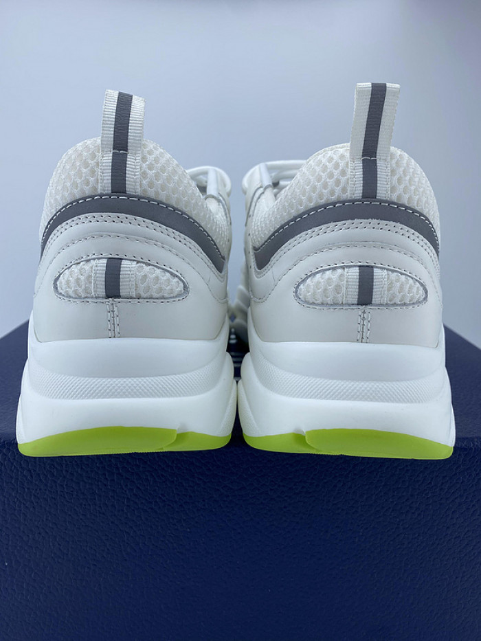 D10R SNEAKER