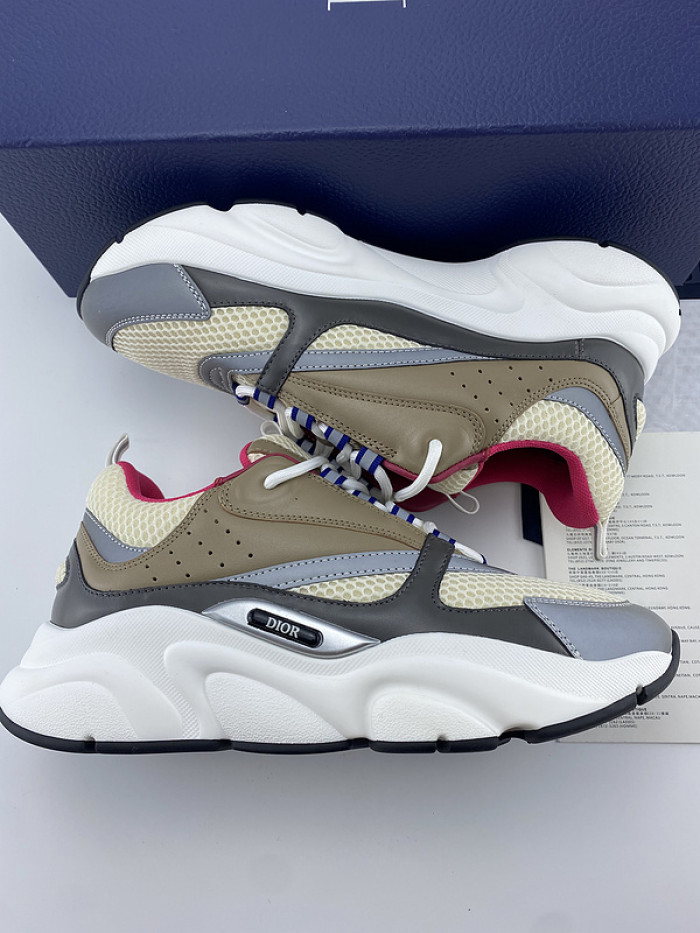 D10R SNEAKER