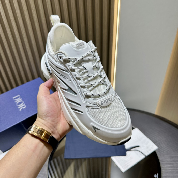 D10R B44 SNEAKER