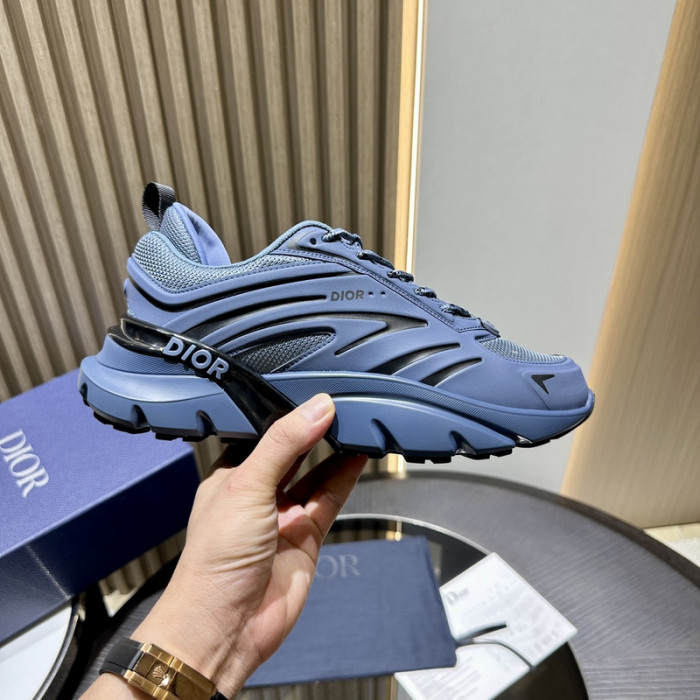D10R B44 SNEAKER