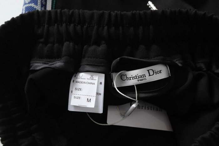 d10r clothing