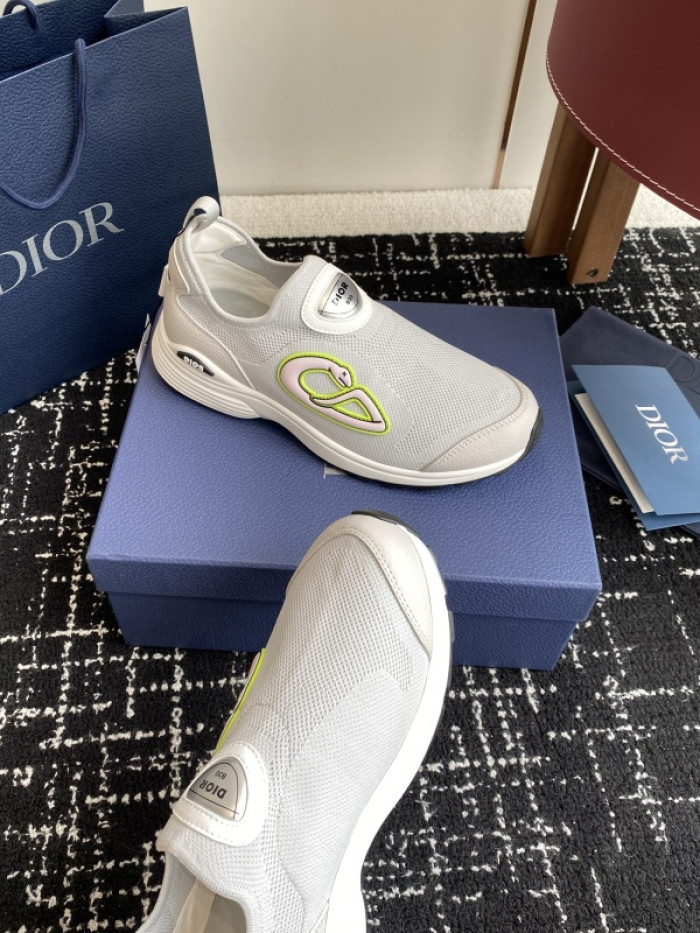 D10R SNEAKER