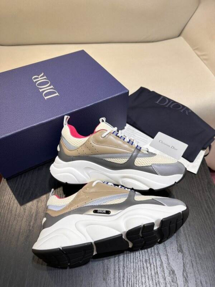 D10R SNEAKER