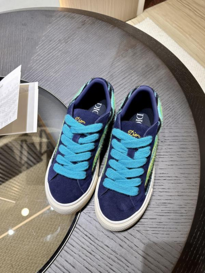 D10R SNEAKER