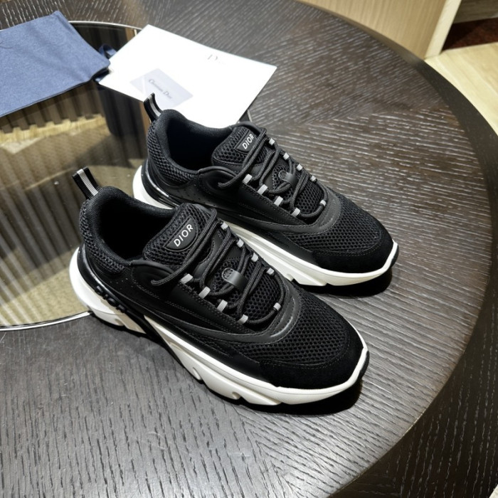 D10R SNEAKER
