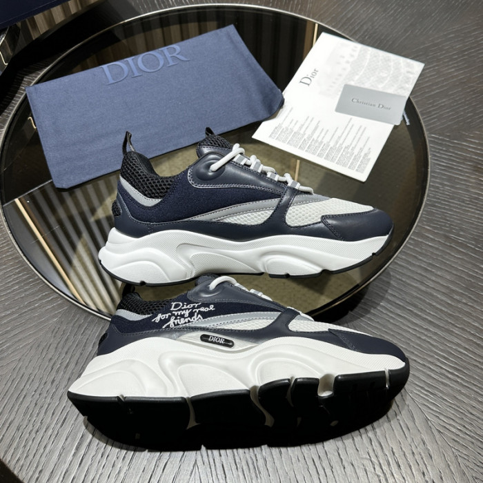 D10R SNEAKER