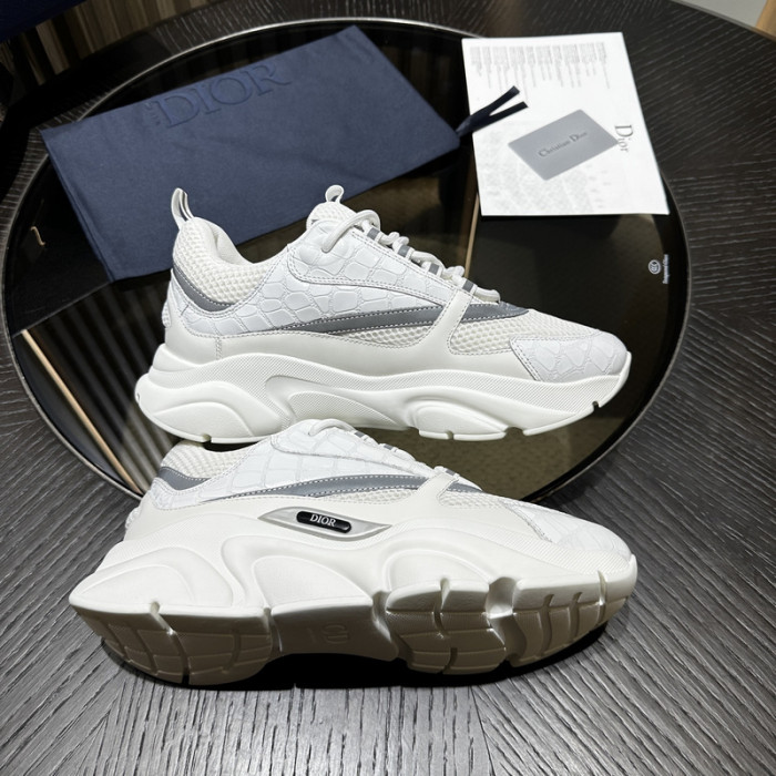 D10R SNEAKER