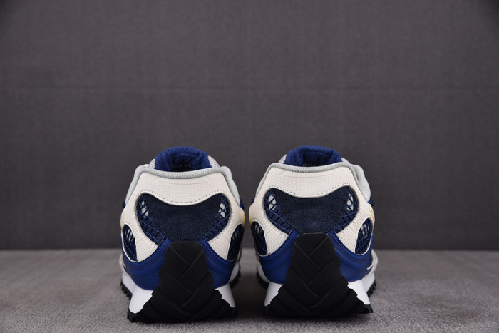 BV sneaker