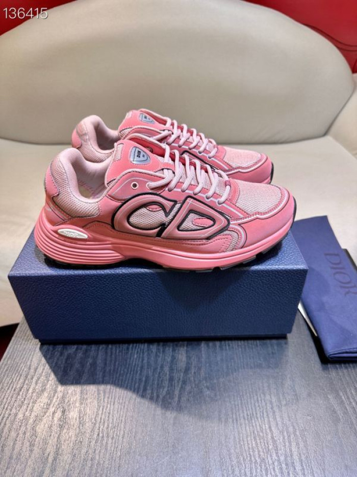 D10R SNEAKER