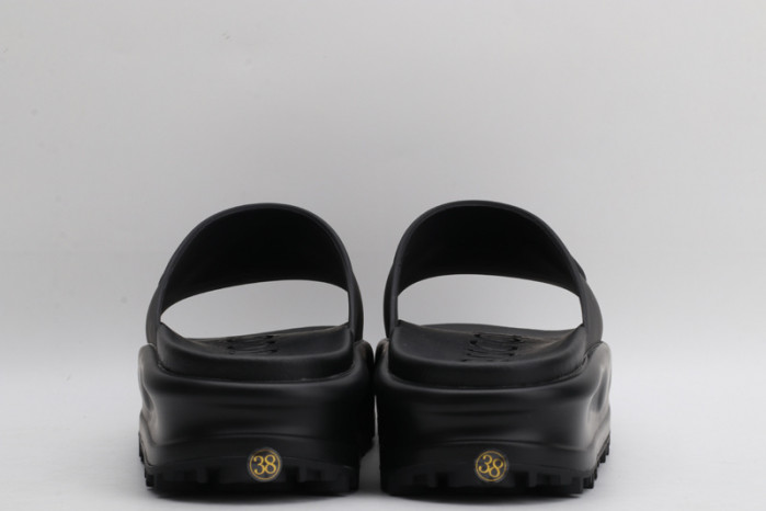 GUI SANDAL