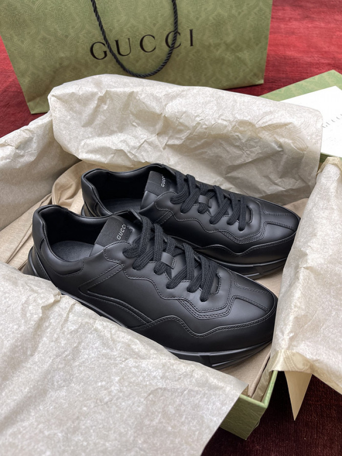 GUI SNEAKER
