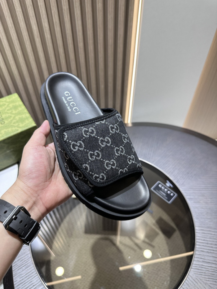 GUI SANDAL