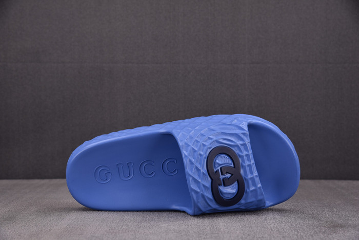 GUI SANDAL