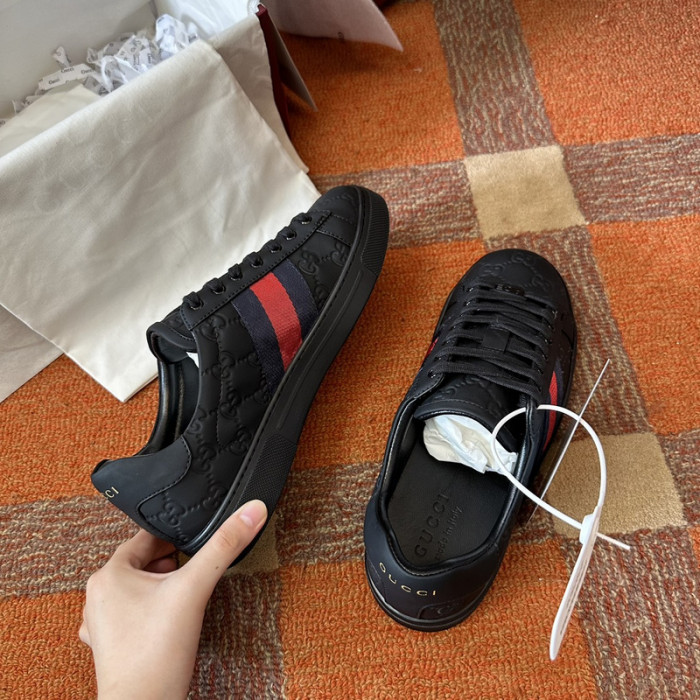 GUI SNEAKER