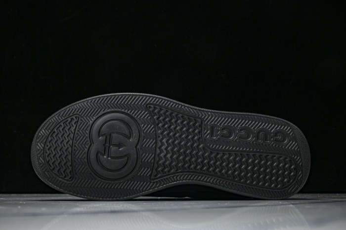 GUI SNEAKER