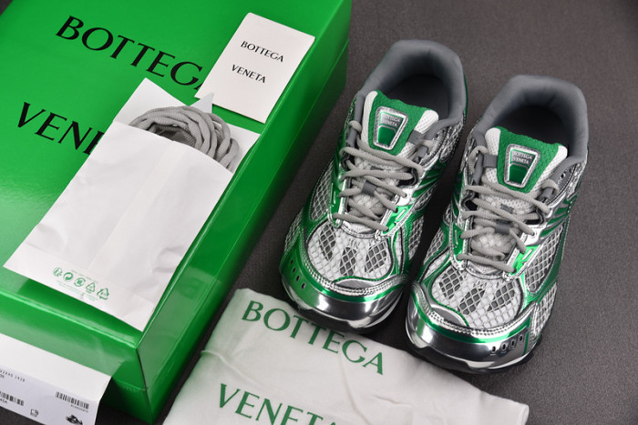 BV sneaker
