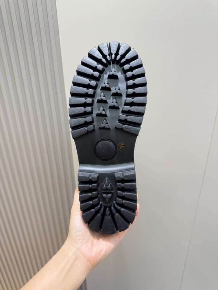 L0VT boot