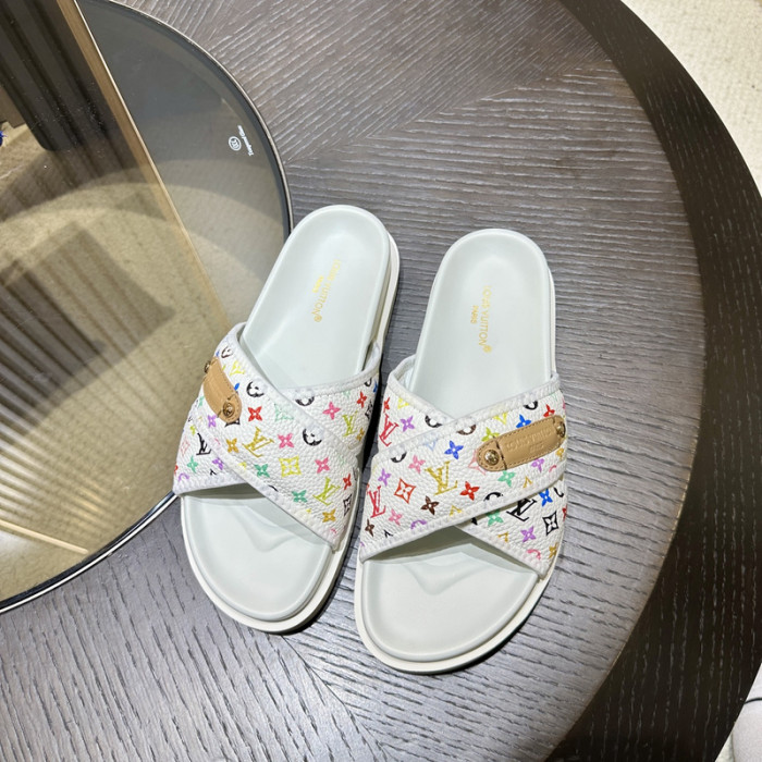 L0VT SANDAL