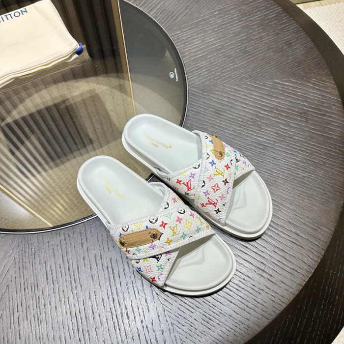 L0VT SANDAL