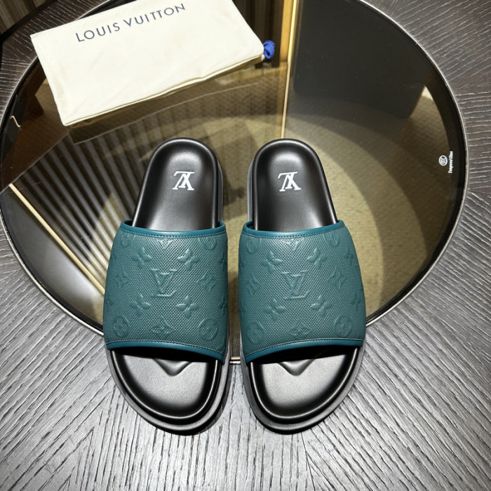 L0VT SANDAL