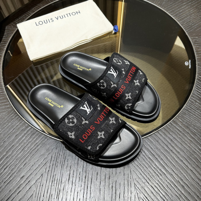 L0VT SANDAL