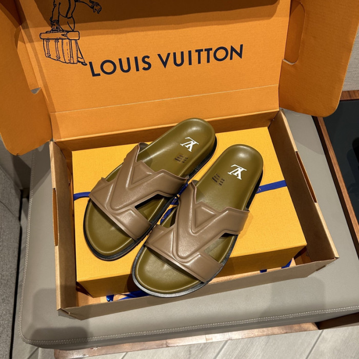 L0VT SANDAL