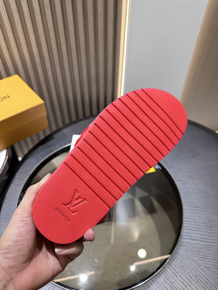 L0VT SANDAL