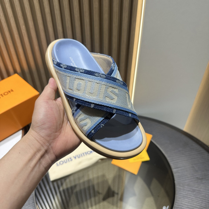 L0VT SANDAL