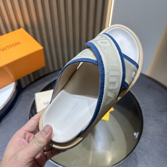 L0VT SANDAL
