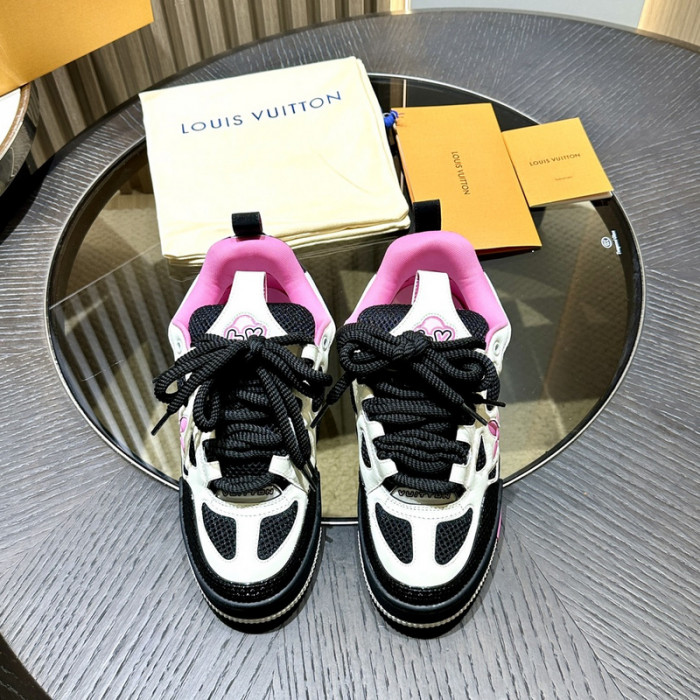 L0VT SNEAKER